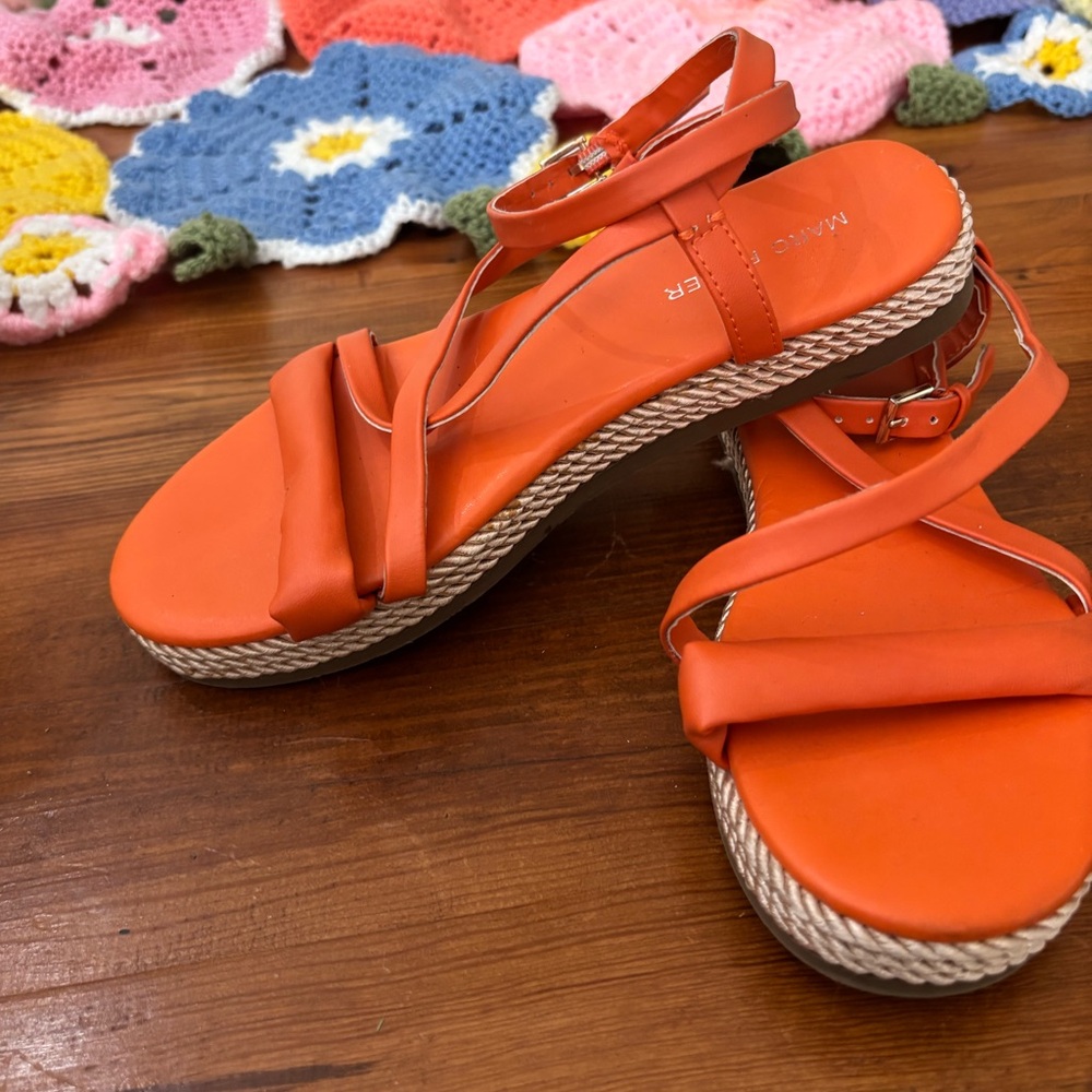 Marc Fisher orange sandals - Picture 2 of 3